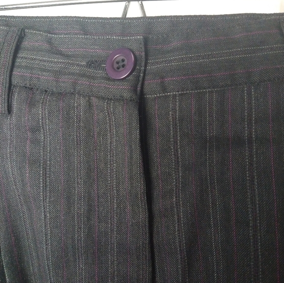 Chadwick's grey purple white pinstripe pleated front dress pants. Size 8P - Picture 4 of 9